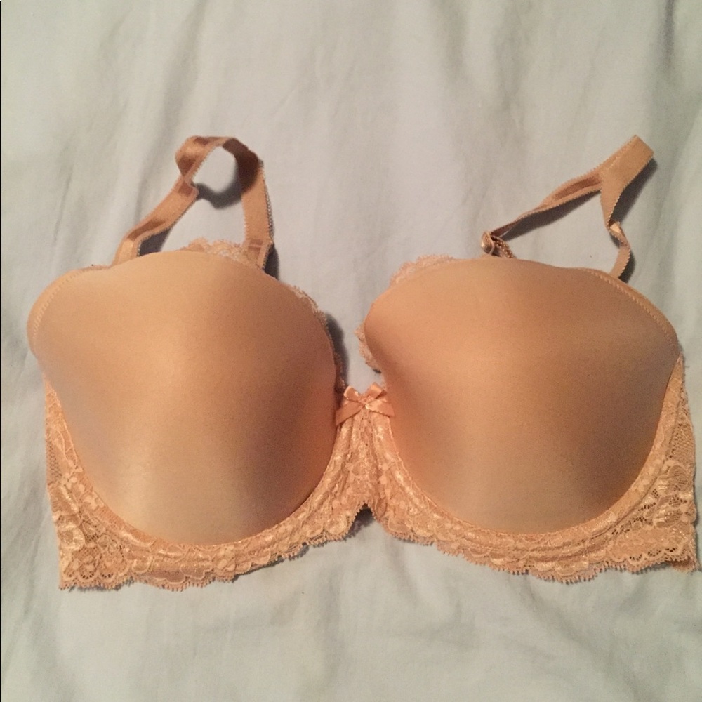 Victorias Secret Dream Angels Lined Demi Bra. 34DD